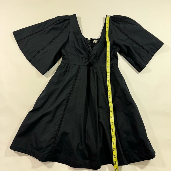 New Abercrombie Cutout Poplin Mini Dress Black Smocked Back - Picture 7 of 8